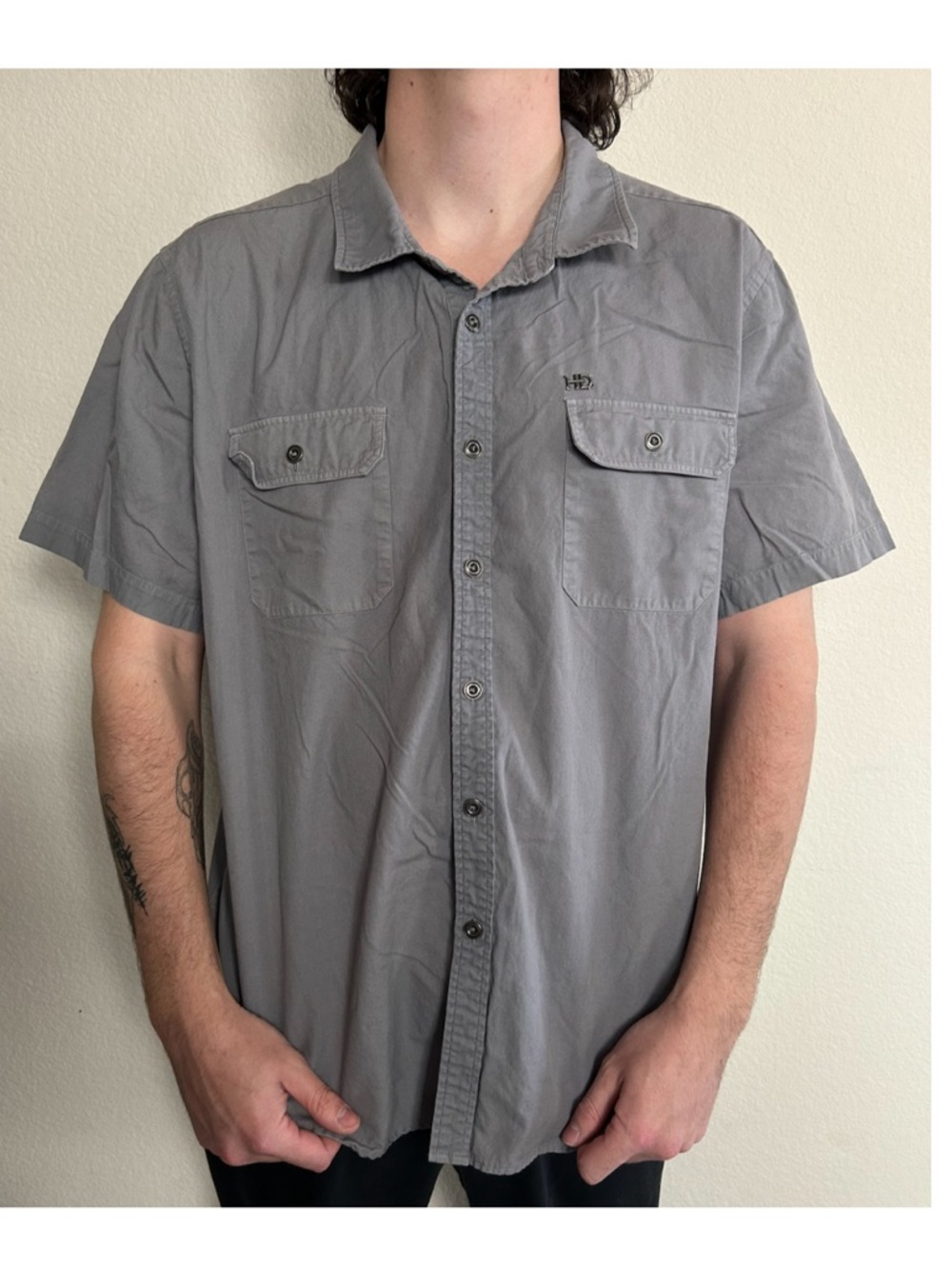 Harley Davidson Size 2XL Regular Fit Gray Short Sleeve Button Up Shirt